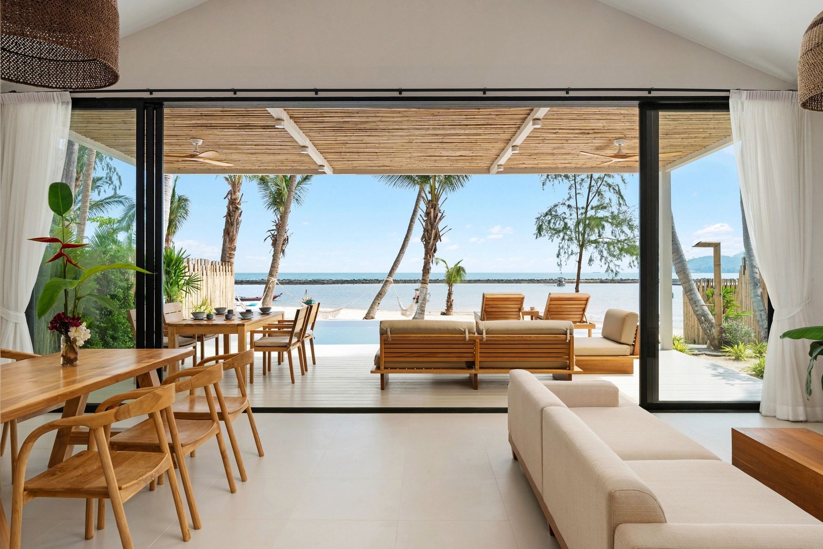 Modern luxury living and dining interior